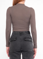 Load image into Gallery viewer, T-shirt.
