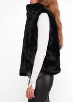 Load image into Gallery viewer, Vest.
