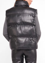 Load image into Gallery viewer, Vest.
