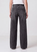 Load image into Gallery viewer, Jeans
