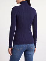Load image into Gallery viewer, Knitwear
