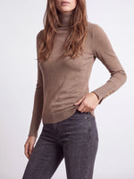 Load image into Gallery viewer, Knitwear
