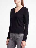 Load image into Gallery viewer, Knitwear
