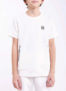 Sweatshirt.