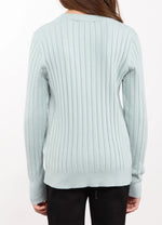 Load image into Gallery viewer, Knitwear.
