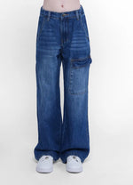 Load image into Gallery viewer, Jeans.
