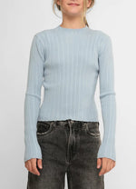 Load image into Gallery viewer, Knitwear.
