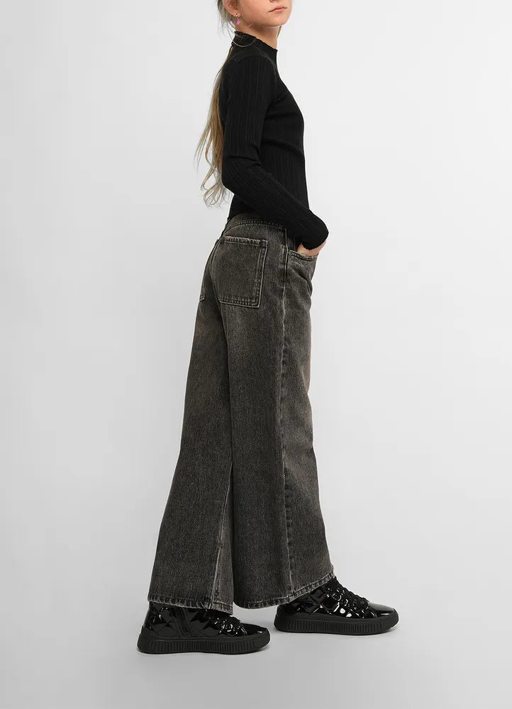 Knitwear.
