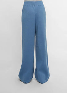 Sweat Pants.