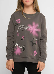 Sweatshirt.