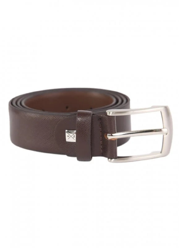 Maison Brown, Belt