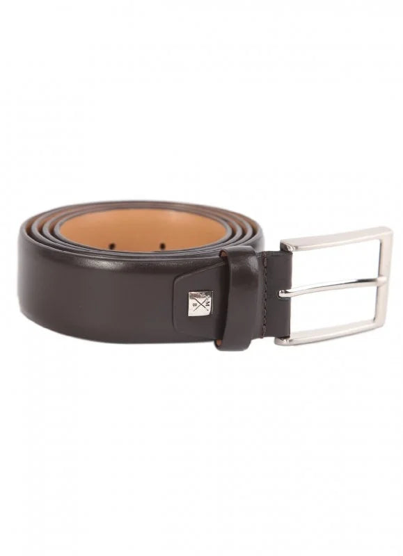 Maison Brown, Belt